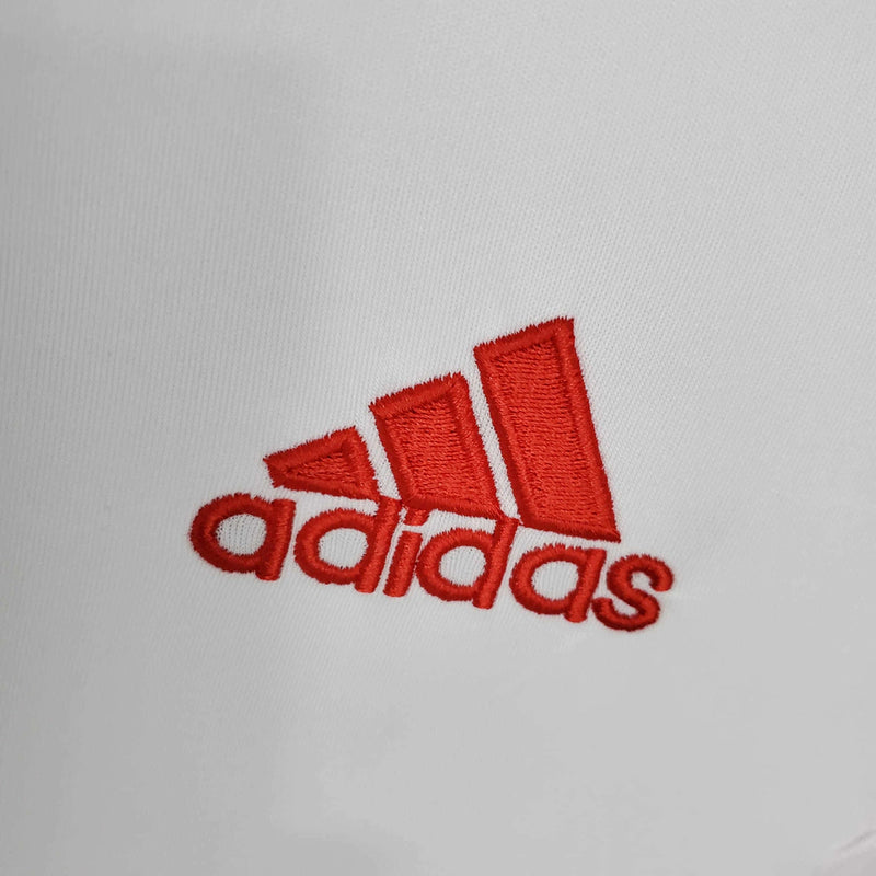 Camisa Retrô Benfica 2004/2005 - Torcedor - Branca com detalhes em vermelho