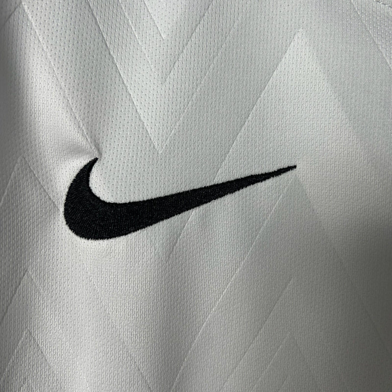 Camisa Seleção do Uruguai II 25/26 - Torcedor Masculina - Branca com detalhes em azul