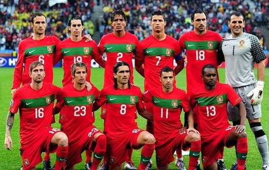 Camisa Retrô Seleção Portugal 2009/10 Home