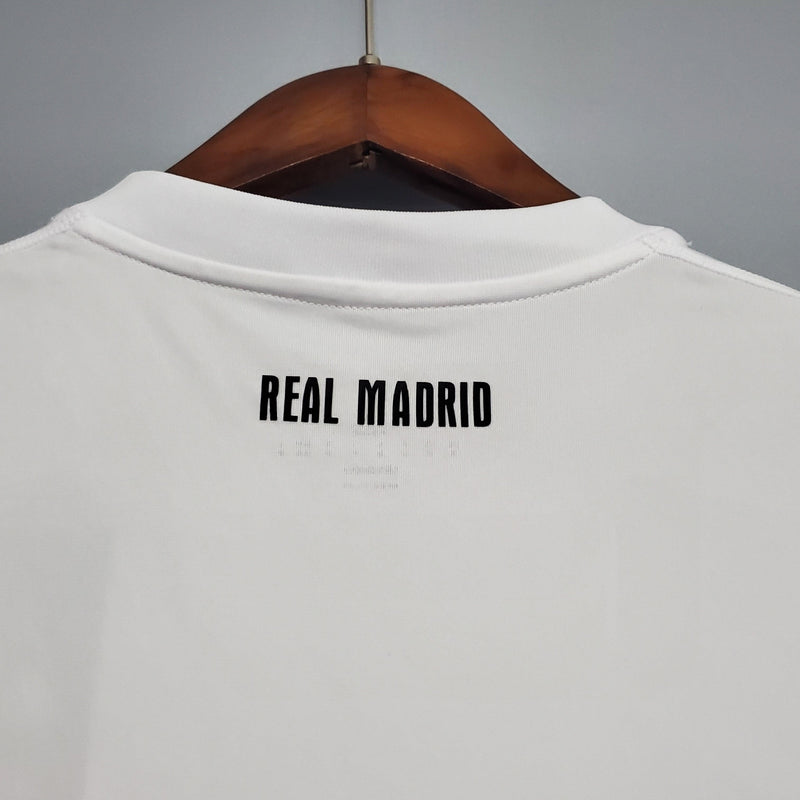 Camisa Retrô Real Madrid 2010/11 Home