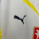 Camisa Tottenham I Retrô 2009/10 - Masculina - Branca com detalhes em amarelo