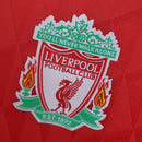 Camisa Retrô Liverpool I 2010/2011 - Masculina - Vermelha com detalhes em branco