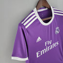 Camisa Retrô Real Madrid II 17/18 - Masculina - Roxa com detalhes em branco