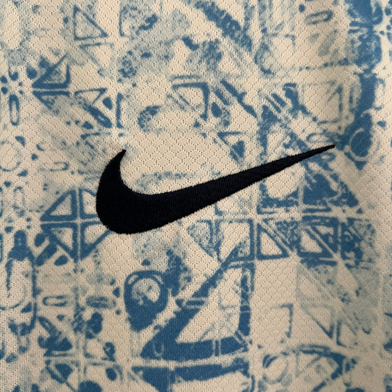 Camisa Seleção de Portugal II 24/25 - Torcedor Masculina - Branca com detalhes em azul