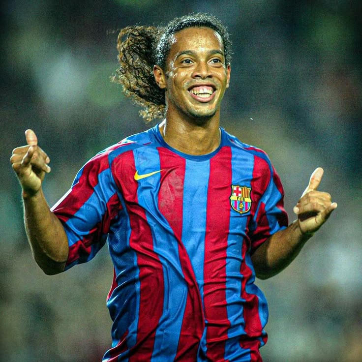 Camisa Retrô FC Barcelona 2005/06 Home Champions League Edition