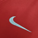 Camisa Retrô Seleção Chile I 2016/17 - Vermelha com detalhes em azul