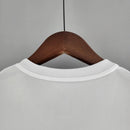 Camisa Retrô Real Madrid I 17/18 - Masculina - Branca com detalhes em azul