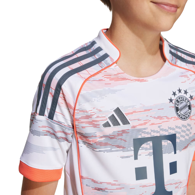 Kit Infantil Bayern de Munique II 25/26 - Creme