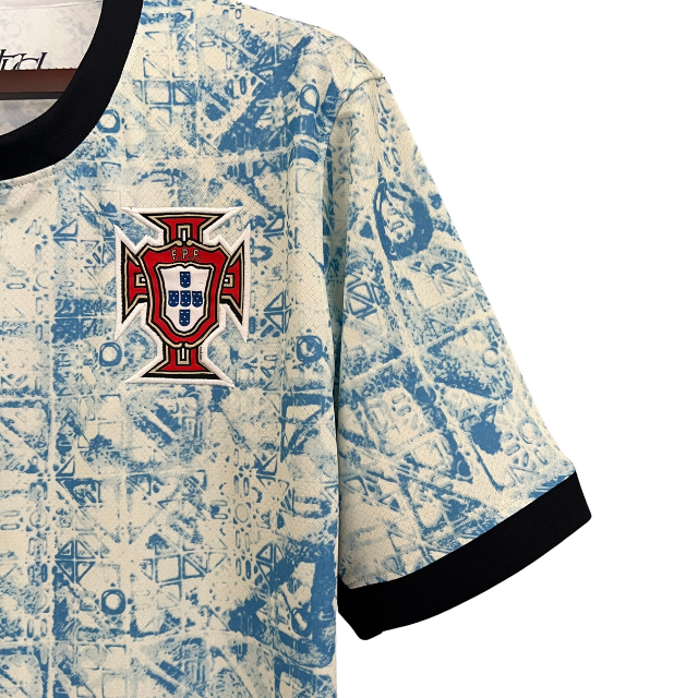 Camisa Seleção de Portugal II 24/25 - Torcedor Masculina - Branca com detalhes em azul