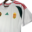 Camisa Seleção Hungria I 24/25 - Torcedor Adidas Masculina - Branca com detalhes verde e vermelho