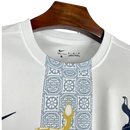 Camisa Tottenham Pré Jogo Ano da Cobra 25/26 Torcedor - Branca