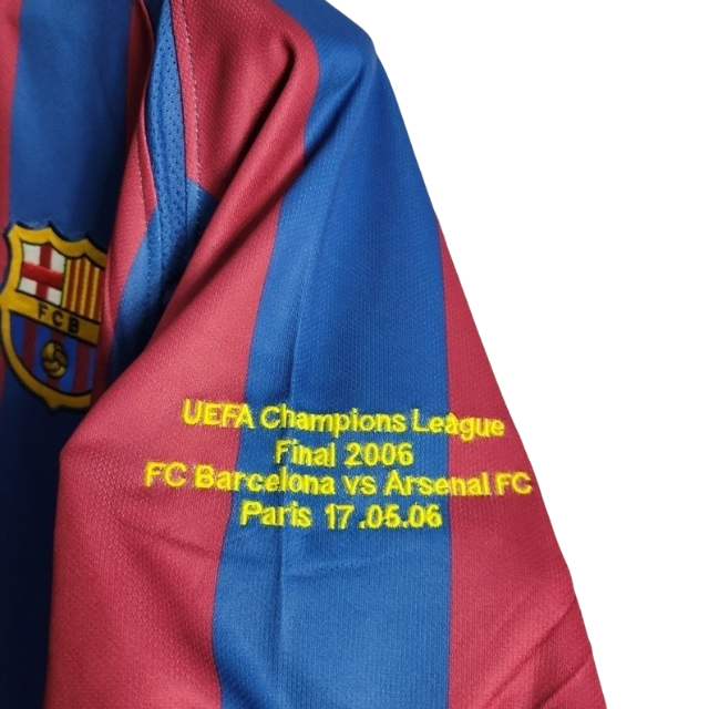 Camisa Barcelona Retrô Home 2006/07 Ronaldinho