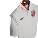 Camisa Retrô Seleção Inglaterra 2012/12 Home - Branca e detalhes vermelho