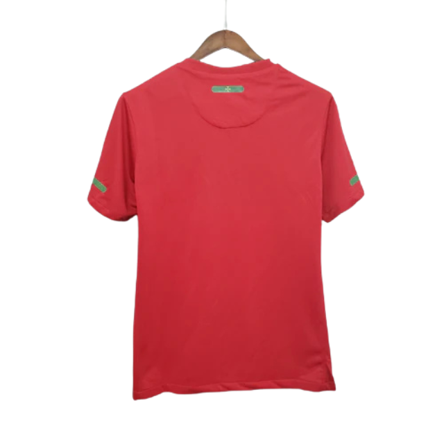 Camisa Retrô Seleção Portugal 2009/10 Home - Torcedor Masculina - Vermelha e verde