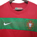Camisa Retrô Seleção Portugal 2009/10 Home - Torcedor Masculina - Vermelha e verde