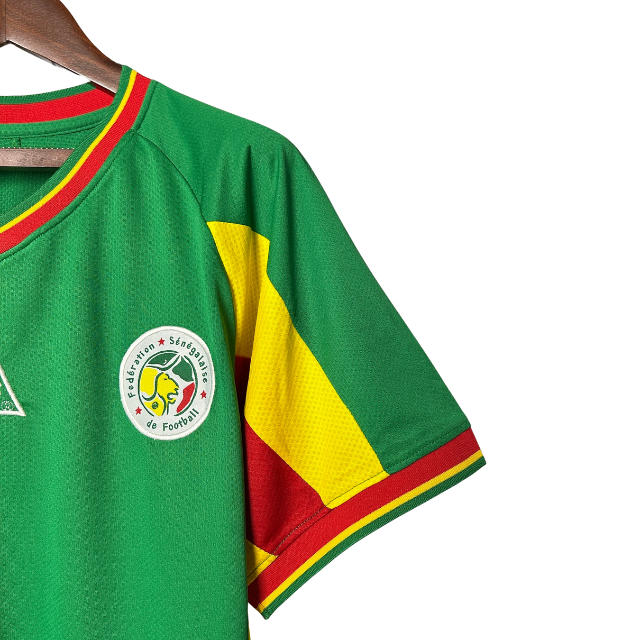Camisa Retrô Seleção Senegal 2002 Away -Verde com detalhes vermelho e amarelo