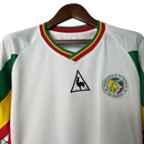 Camisa Retrô Seleção Senegal 2002 Home - Branca com detalhes amarelo e vermelho