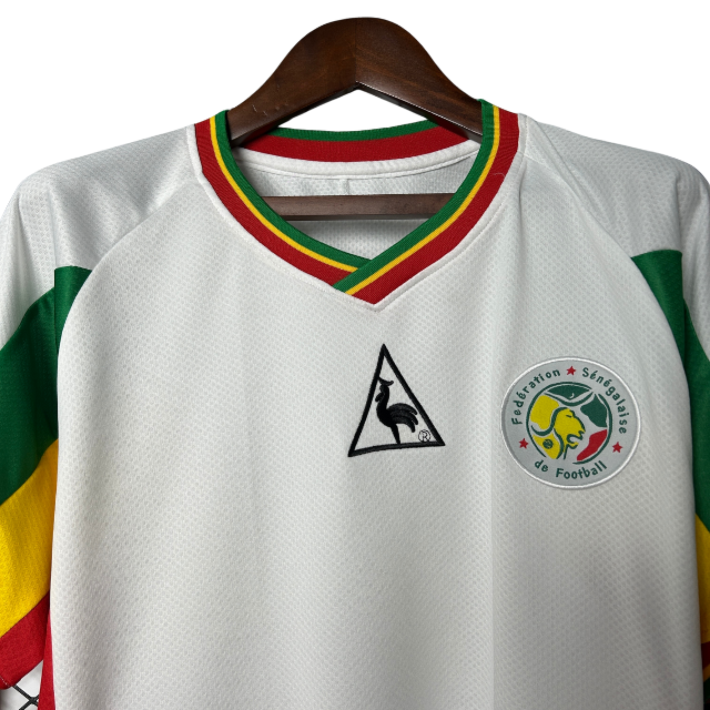Camisa Retrô Seleção Senegal 2002 Home - Branca com detalhes amarelo e vermelho