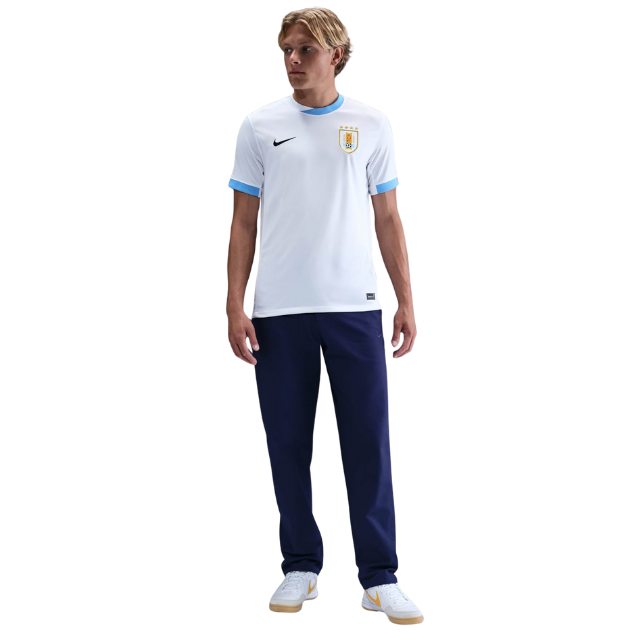 Camisa Seleção do Uruguai II 24/25 - Torcedor Masculina - Branca com detalhes em azul