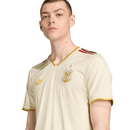 Detalhe da gola dourada da Camisa Flamengo Third 25/26