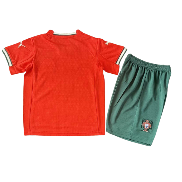 Kit Infantil Seleção Portugal I 25/26 - Vermelho com detalhes em preto e verde