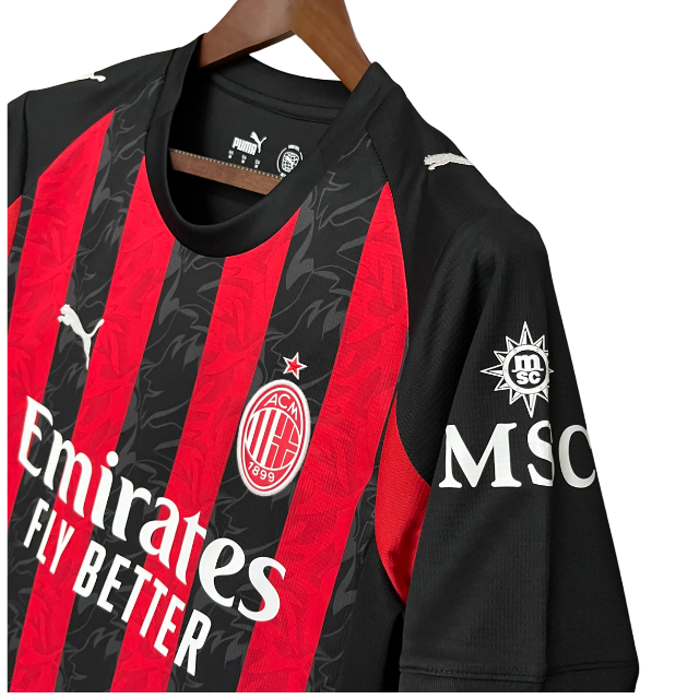 Manto AC Milan 2025/26 – Design moderno