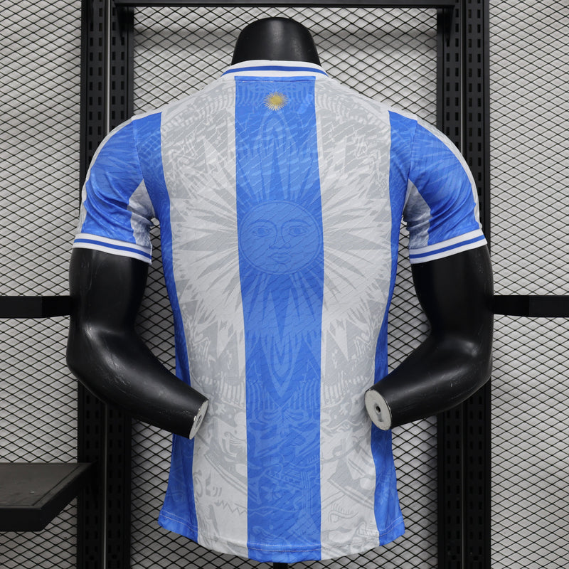 Camisa Seleção Argentina Edição Especial 2024/25 Jogador Adidas Masculino - Azul, Branca e Dourada