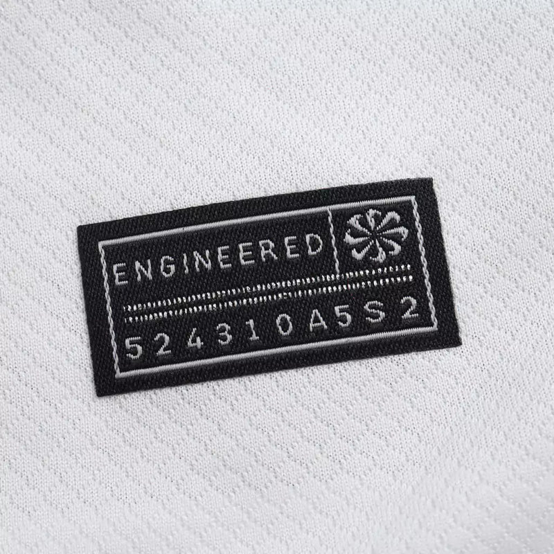 Camisa Seleção do Uruguai II 24/25 - Torcedor Masculina - Branca com detalhes em azul