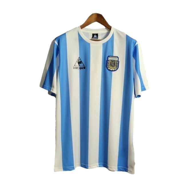 Camisa Retrô Seleção da Argentina I 1986 - Masculina Le Coq Sportif - Branca com detalhes em azul