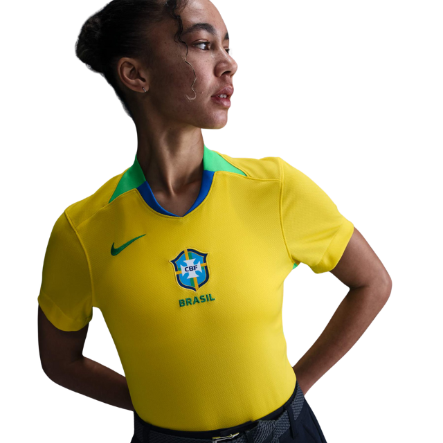 Camisa Seleção Brasileira I 25/26 - Torcedor Feminina - Amarela com detalhes em verde