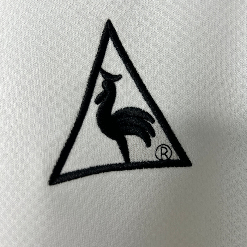 Camisa Retrô Seleção Senegal 2002 Home - Branca com detalhes amarelo e vermelho