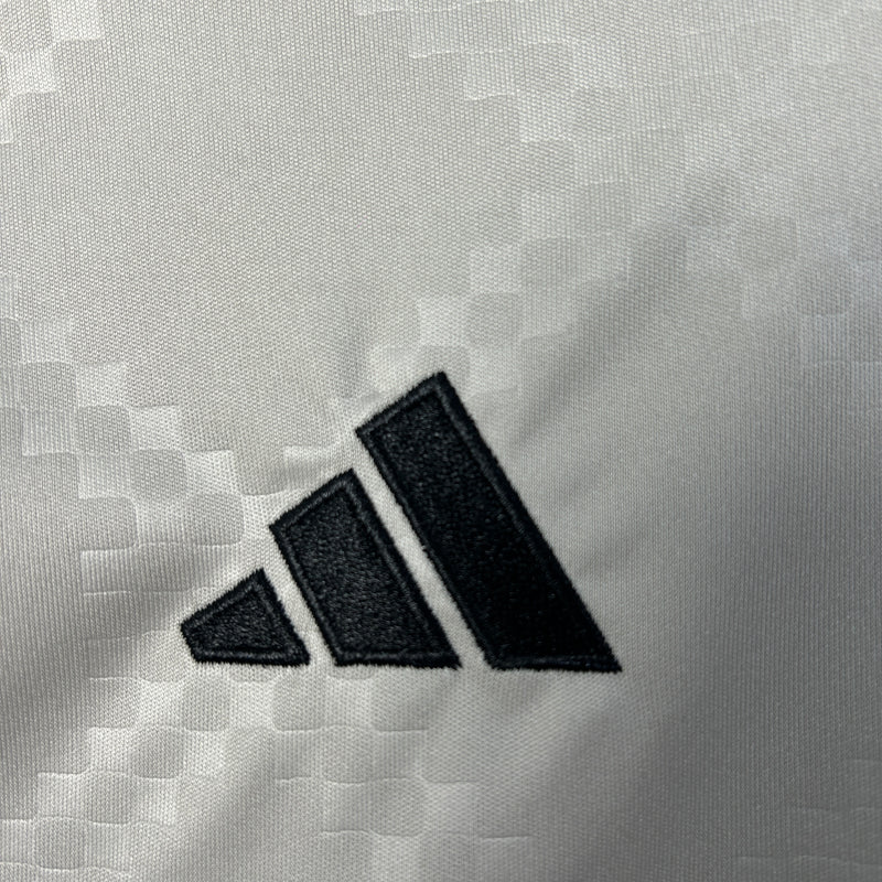 Kit Infantil Benfica II 25/26 - Bege