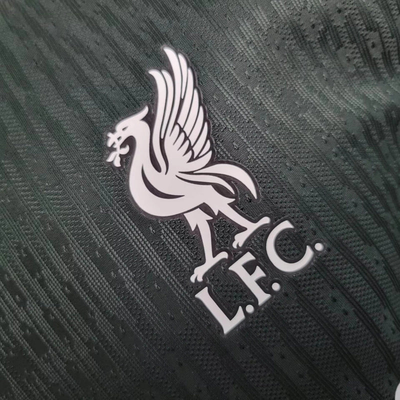 Camisa Liverpool II 24/25 - Jogador Masculina - Verde com detalhes em azul