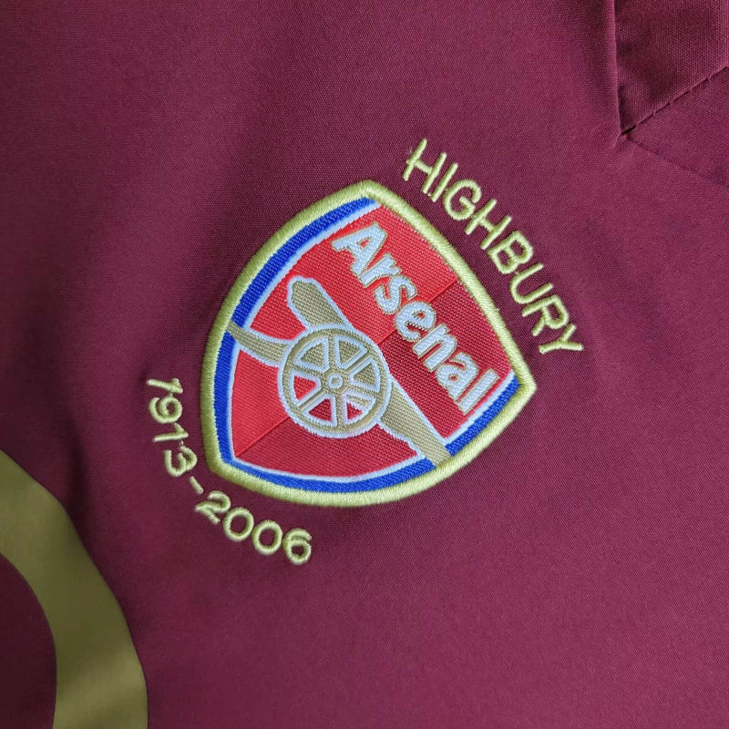 Kit Infantil Retrô Arsenal I 2005/2006  - Vinho com detalhes em amarelo