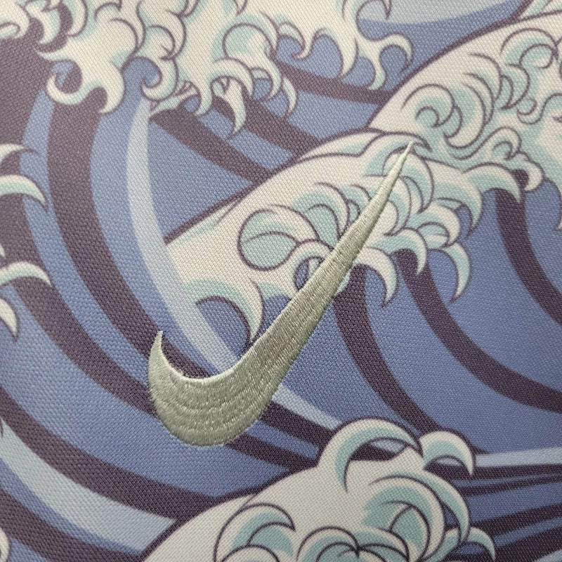 Camisa Japão Edição especial 24/25 - Torcedor Masculina - Roxa com detalhes em branco e cinza