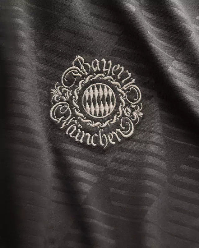 Camisa Bayern de Munique Edição especial Oktoberfest 24/25 - TorcedorsMasculina - Preta