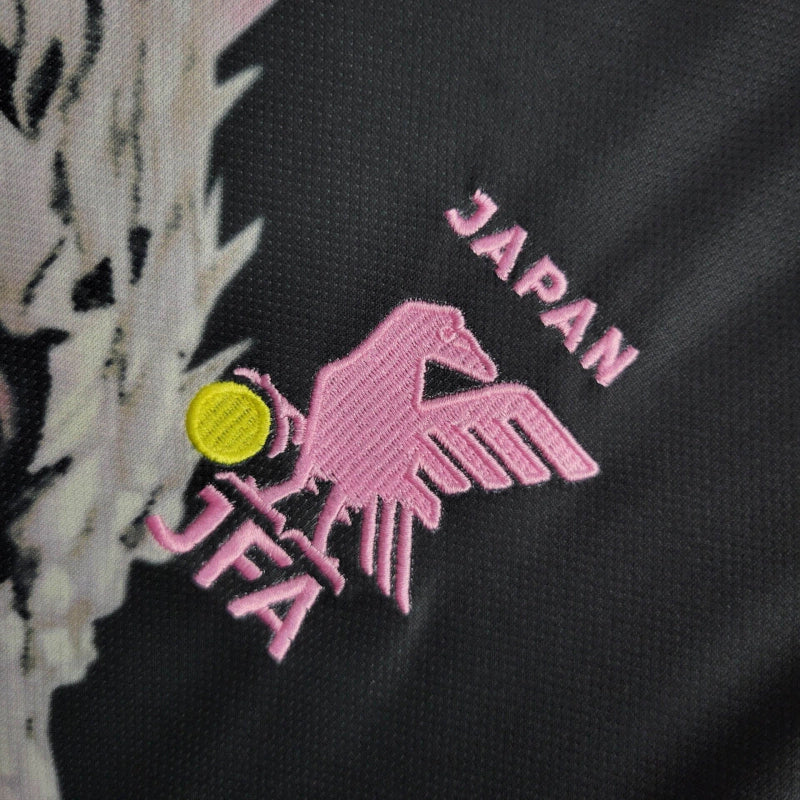 Camisa Japão Edição especial 24/25 - Torcedor Masculina - Preta com detalhes em rosa