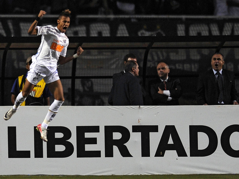 Camisa Retrô Santos Titular 11/12 - Torcedor Masculina