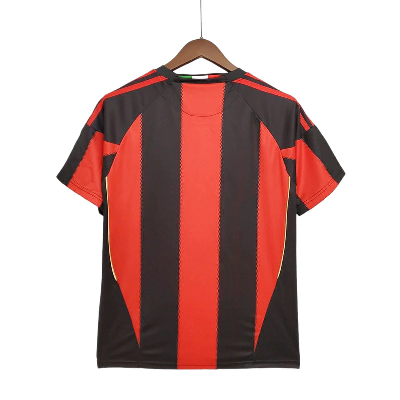 Camisa Retrô AC Milan I 2010/2011 - Masculina - Vermelha e preta