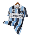 1997/1998 - Masculina Penalty - Azul e preta com patrocínio Ironcryl