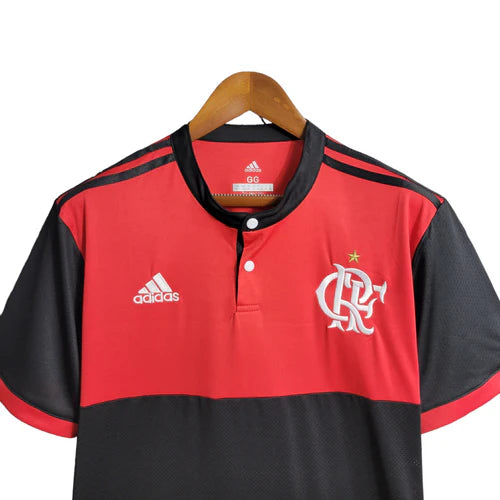 Camisa Retrô Flamengo I 17/18 - Torcedor - Vermelha e preta