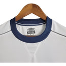 Camisa Retrô Manchester United II 99/00 - Masculina - Branca com detalhes em azul