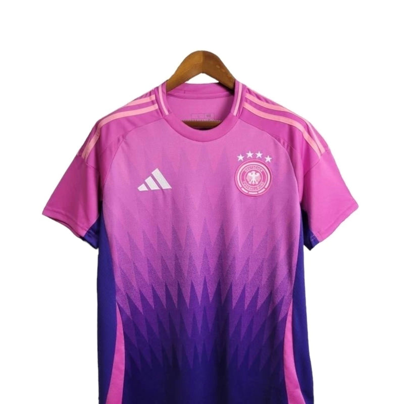 Camisa Seleção da Alemanha II 24/25 - Torcedor Masculina - Rosa com detalhes em roxo