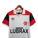 Camisa Retrô Flamengo II 1986 - Masculina - Branca com detalhes em vermelho