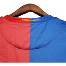 Camisa Retrô Barcelona I 06/07 - Masculina - Azul e vermelha