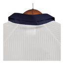 Camisa Retrô Seleção da Inglaterra I 1998 - Masculina - Branca com detalhes em azul e vermelho