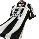 Camisa Retrô Juventus I 1997/1998 - Masculina - Preta e branca